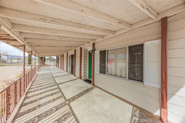 4232 Coyote Road, Phelan, CA 92371