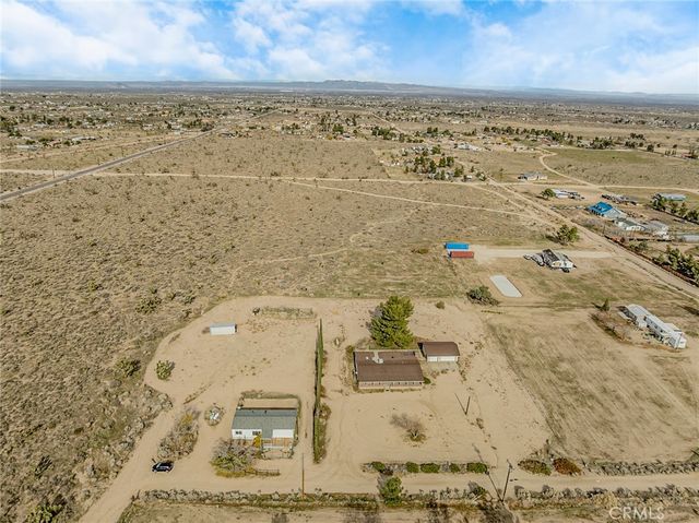 4232 Coyote Road, Phelan, CA 92371