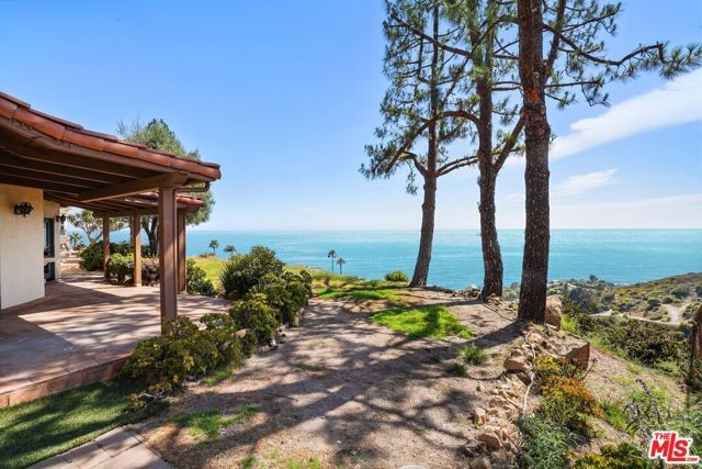 4211 Avenida De La Encinal GH, Malibu, CA 90265