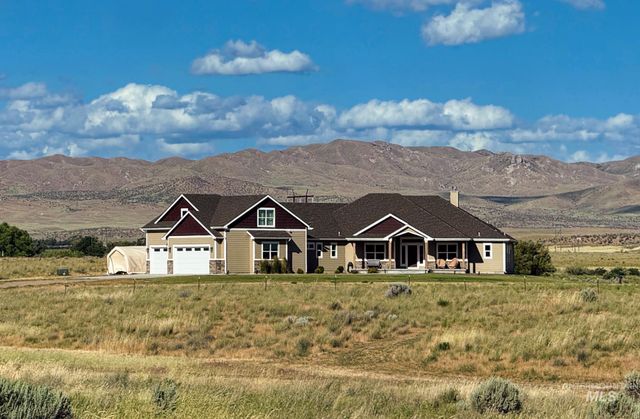 471 E Indian Creek Rd, Boise, ID 83716