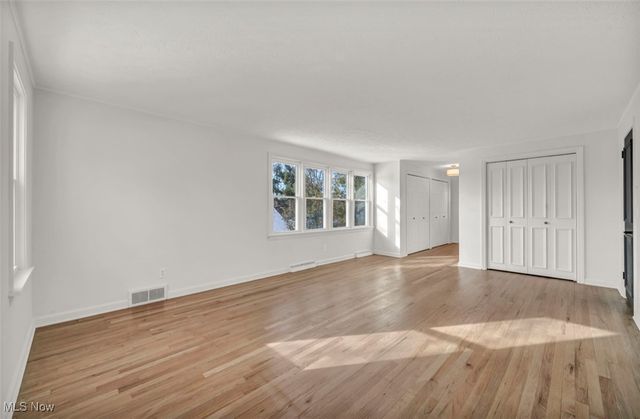 320 Missouri Avenue, Lorain, OH 44052