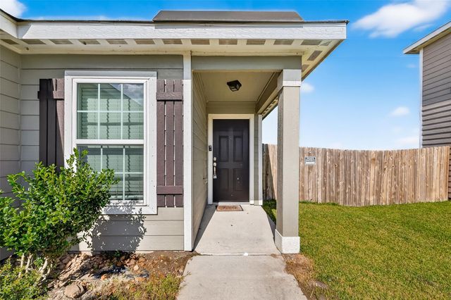 5943 Snapping Turtle Road, Baytown, TX 77523