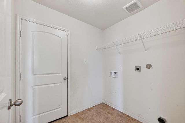 5943 Snapping Turtle Road, Baytown, TX 77523