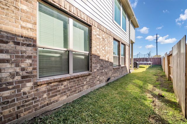 17110 Broadleaf Oak Drive, Hockley, TX 77447