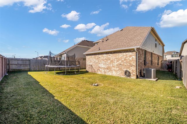 17110 Broadleaf Oak Drive, Hockley, TX 77447