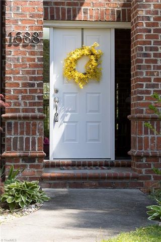 1688 Woodbury Lane, Mount Airy, NC 27030