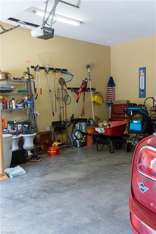 1688 Woodbury Lane, Mount Airy, NC 27030