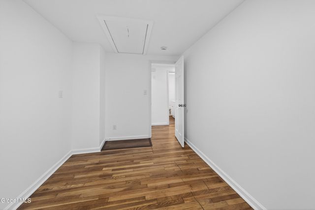 5 Emmett Drive, Colonie, NY 12309