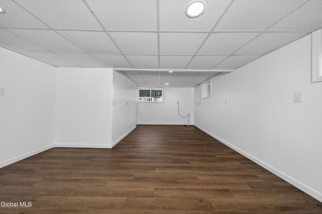 5 Emmett Drive, Colonie, NY 12309