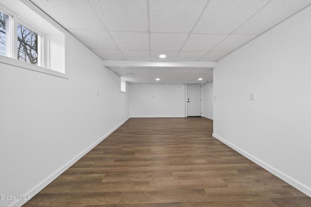 5 Emmett Drive, Colonie, NY 12309