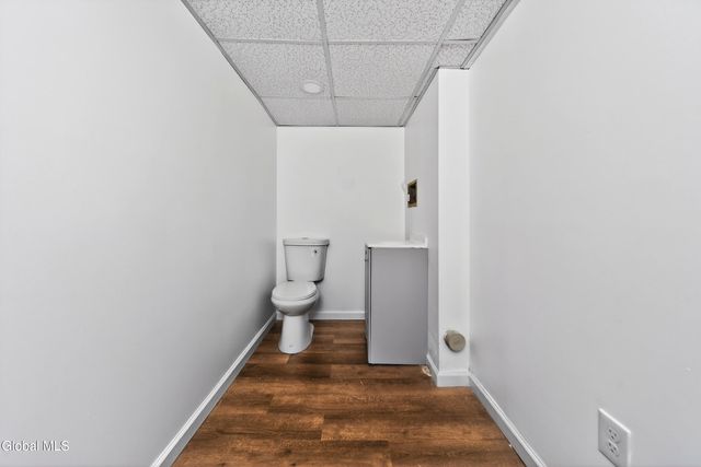 5 Emmett Drive, Colonie, NY 12309