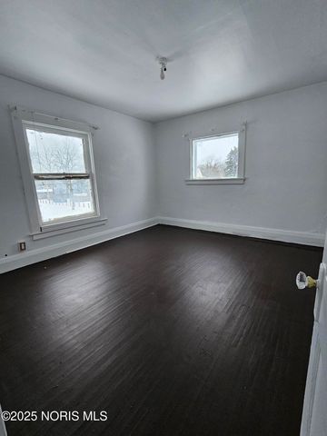 1026 Marmion Avenue, Toledo, OH 43607