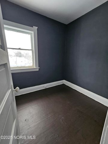 1026 Marmion Avenue, Toledo, OH 43607