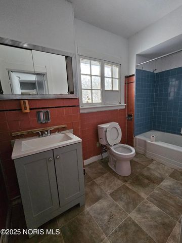 1026 Marmion Avenue, Toledo, OH 43607