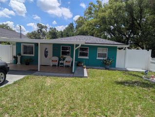 302 W 131ST AVENUE, Tampa, FL 33612