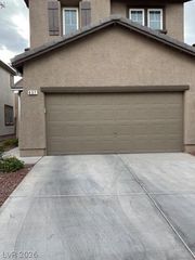 637 Monument Point Street, Henderson, NV 89002