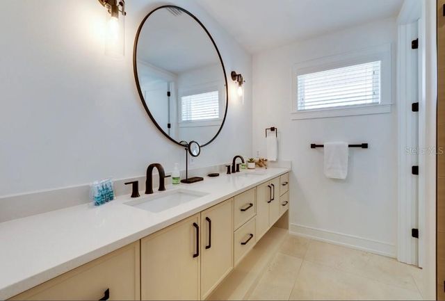 9407 GULF DR, Anna Maria, FL 34216