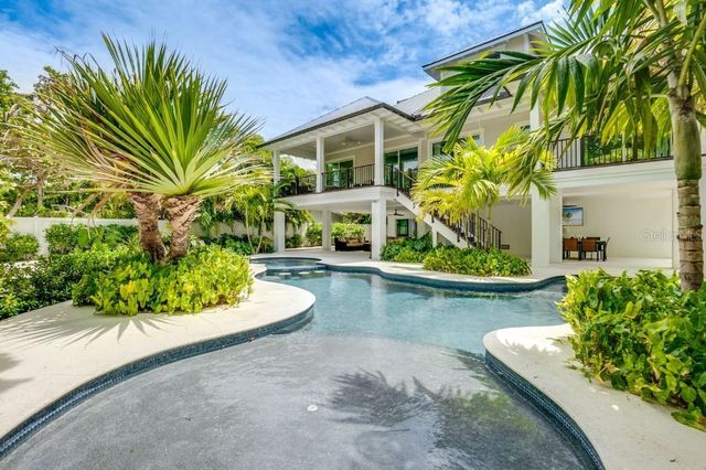 9407 GULF DR, Anna Maria, FL 34216