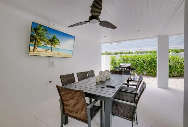 9407 GULF DR, Anna Maria, FL 34216