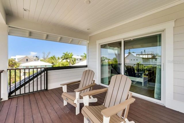 9407 GULF DR, Anna Maria, FL 34216