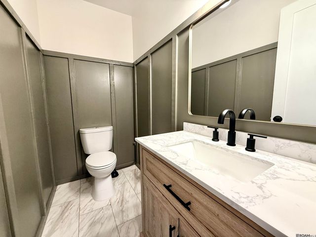 2235 E Contour Dr, Baton Rouge, LA 70809