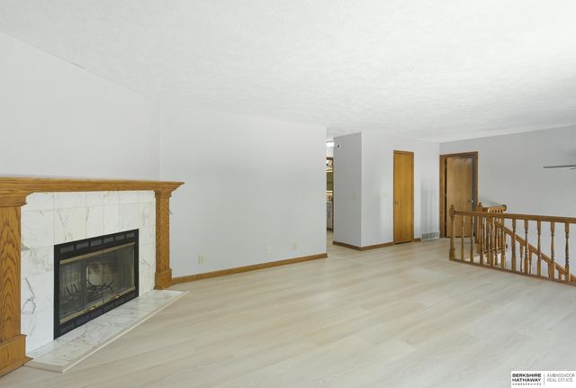 2135 N 121st Street, Omaha, NE 68164