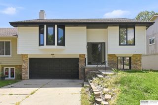 2135 N 121st Street, Omaha, NE 68164