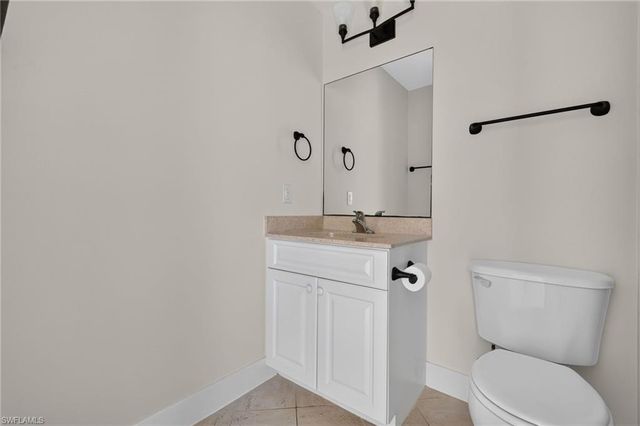 2840 W Gulf DR 4, Sanibel, FL 33957