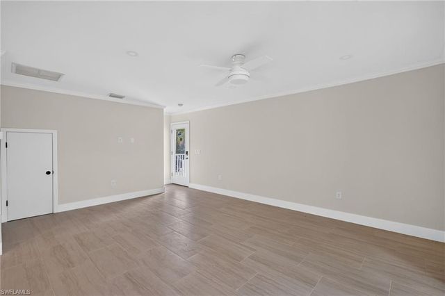 2840 W Gulf DR 4, Sanibel, FL 33957