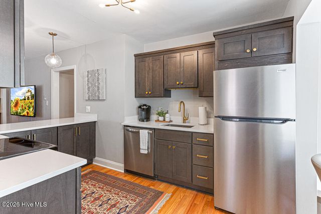 803 N Chestnut Street, Aberdeen, NC 28315