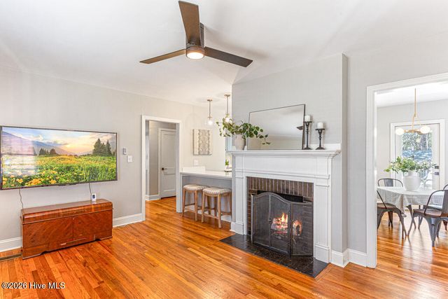 803 N Chestnut Street, Aberdeen, NC 28315