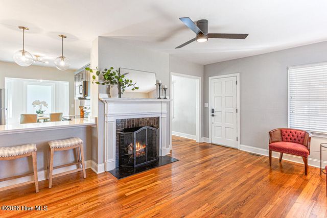 803 N Chestnut Street, Aberdeen, NC 28315