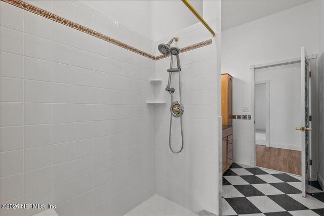 533 W RIVER Road, Palatka, FL 32177