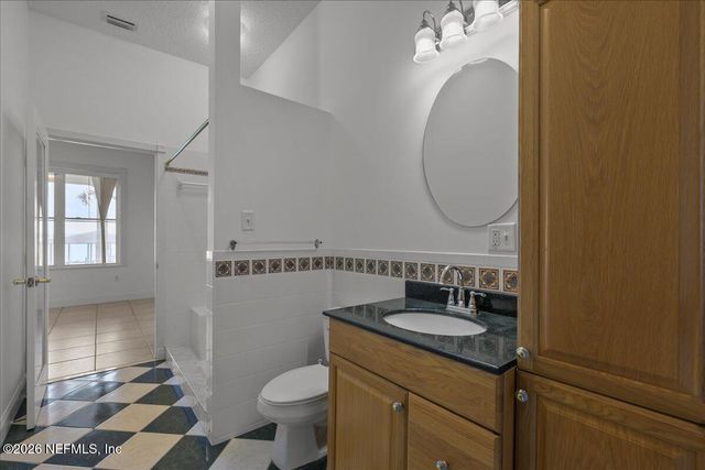 533 W RIVER Road, Palatka, FL 32177