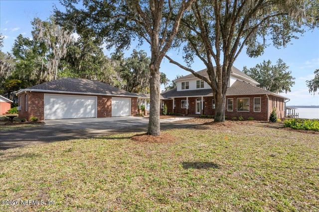 533 W RIVER Road, Palatka, FL 32177