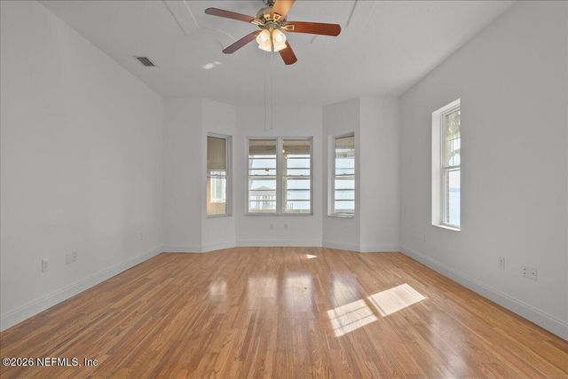 533 W RIVER Road, Palatka, FL 32177