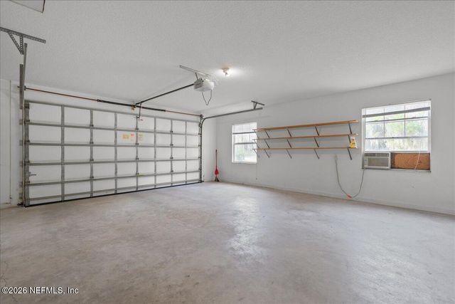 533 W RIVER Road, Palatka, FL 32177