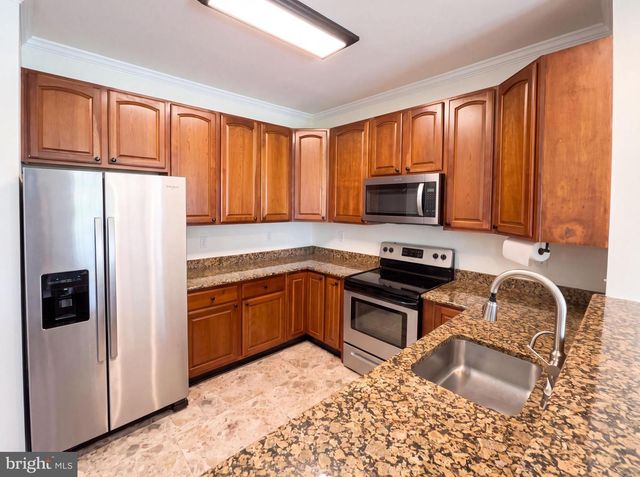 9283 TOURNAMENT DR, Delmar, MD 21875