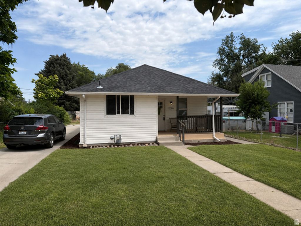 1296 W GILLESPIE AVE, Salt Lake City, UT 84104