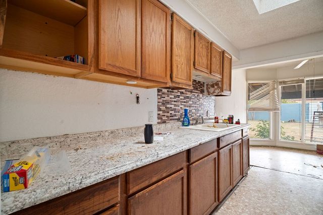 1402 Wood St, Big Spring, TX 79720