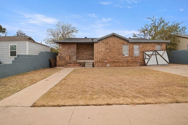 1402 Wood St, Big Spring, TX 79720