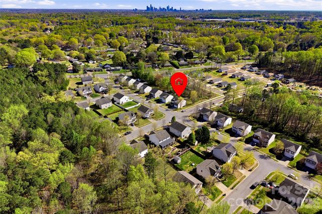 327 Ferrell Avenue, Charlotte, NC 28216