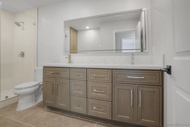 6 Bahama Bnd, Coronado, CA 92118