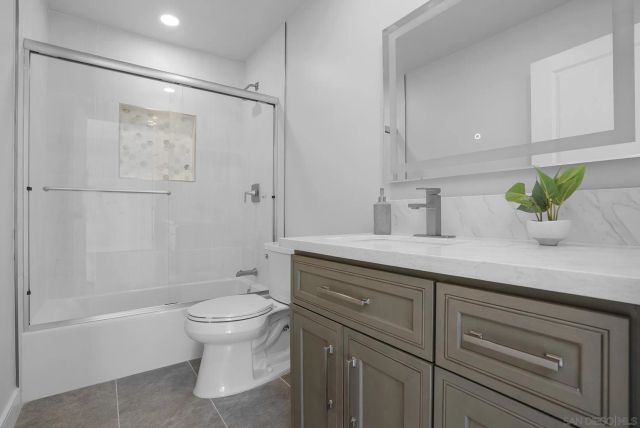 6 Bahama Bnd, Coronado, CA 92118