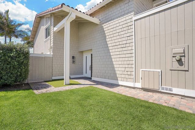 6 Bahama Bnd, Coronado, CA 92118