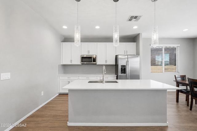 6668 E Via Arroyo Azul, Tucson, AZ 85756