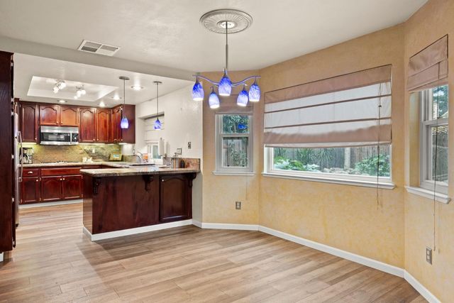 3159 Doroteo Way, Sacramento, CA 95833