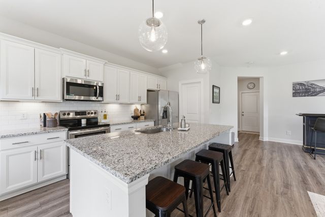 3718 Patten Paige Ln, Rockvale, TN 37153