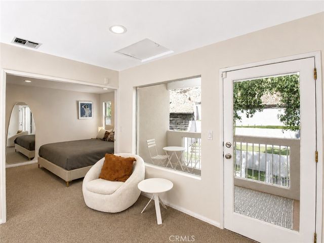 2932 Ledgewood, Los Angeles, CA 90068