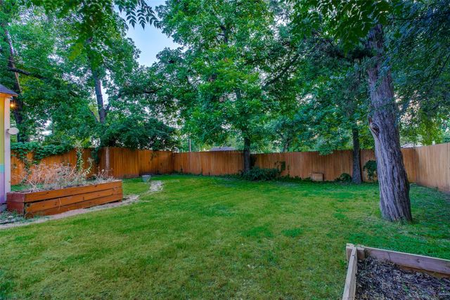 1509 Arizona Avenue, Dallas, TX 75216